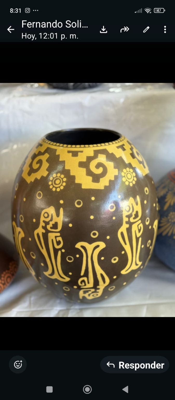 Muestra de vasija artesanal